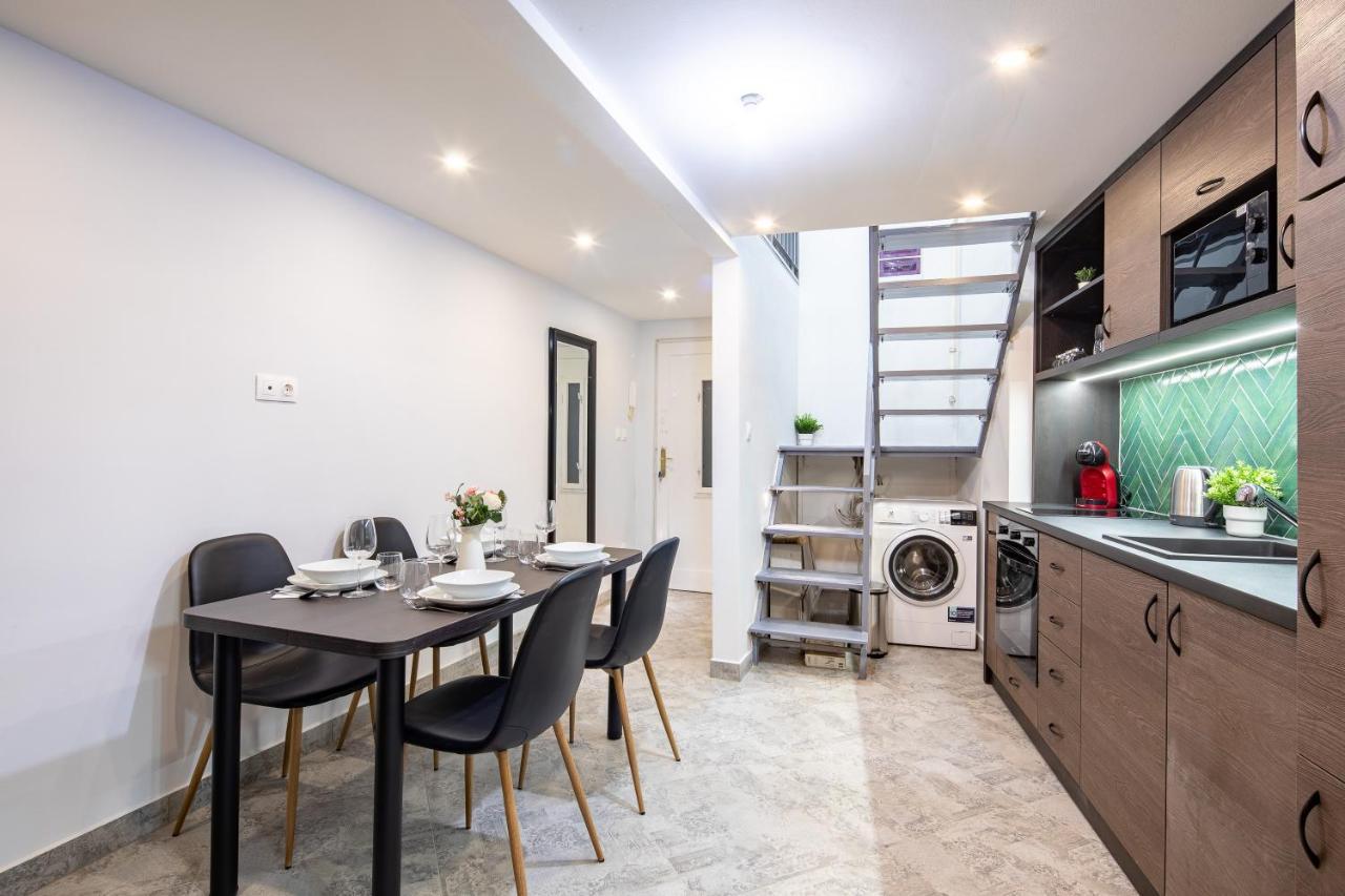 Dessewffy Premium Apartment Budapest Exteriör bild