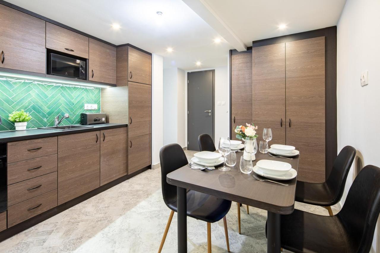 Dessewffy Premium Apartment Budapest Exteriör bild