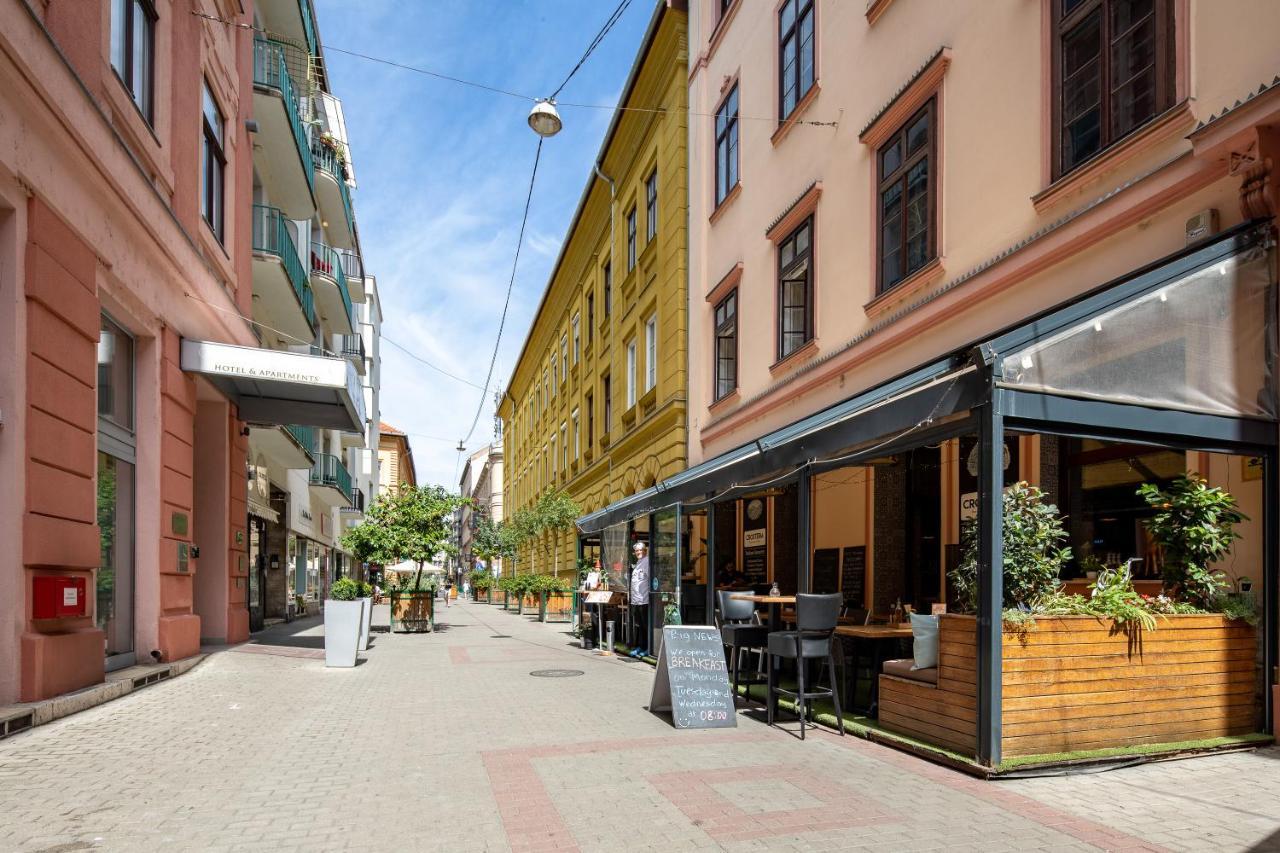 Dessewffy Premium Apartment Budapest Exteriör bild