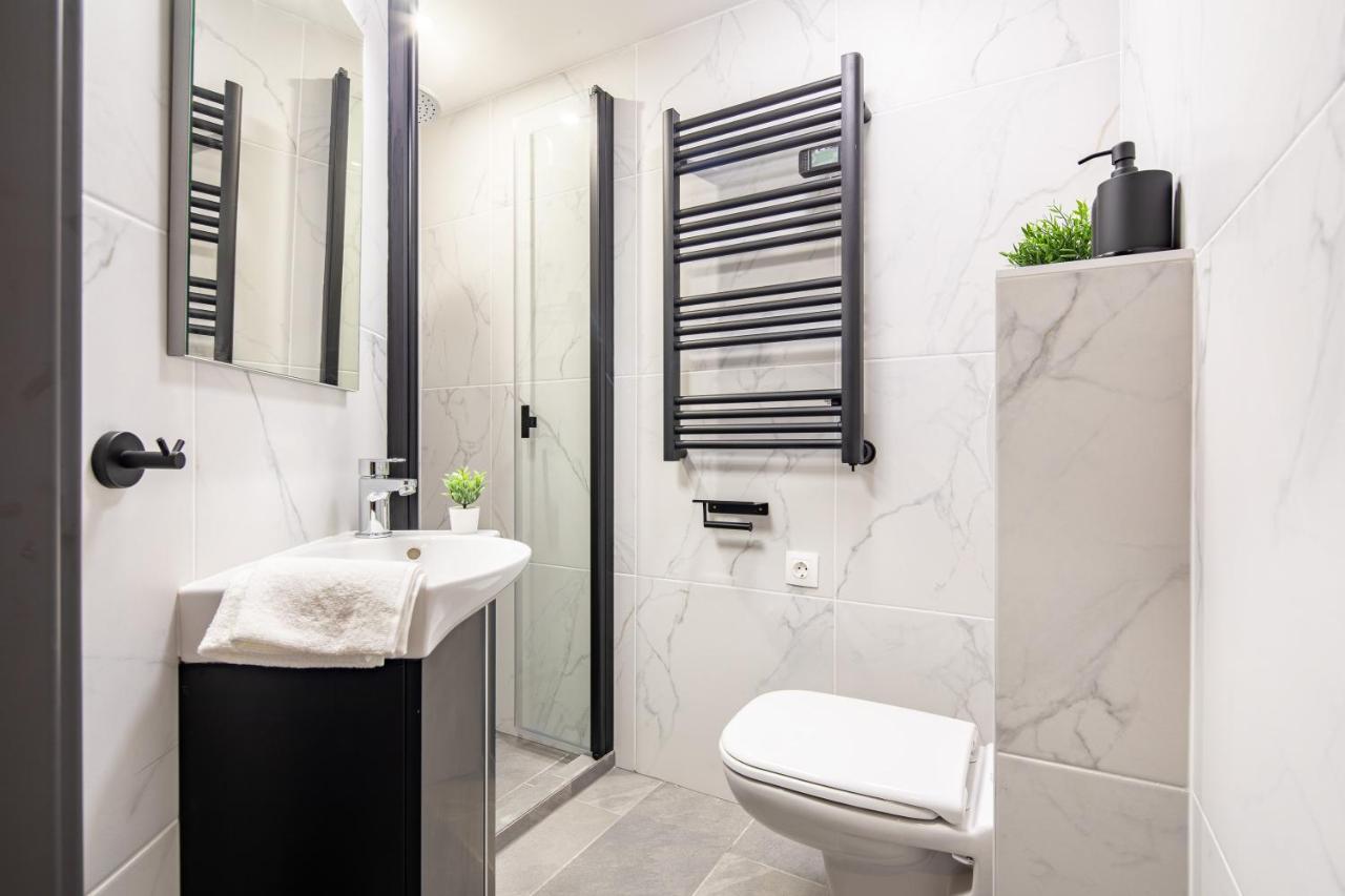 Dessewffy Premium Apartment Budapest Exteriör bild