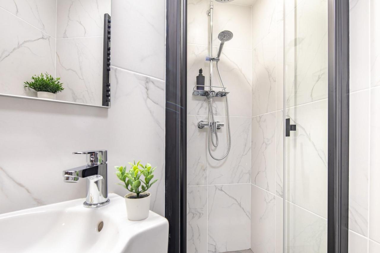 Dessewffy Premium Apartment Budapest Exteriör bild