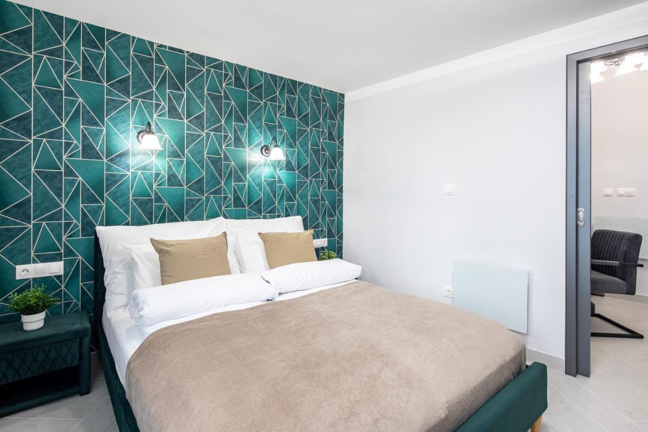 Dessewffy Premium Apartment Budapest Exteriör bild