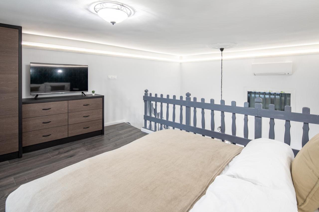 Dessewffy Premium Apartment Budapest Exteriör bild